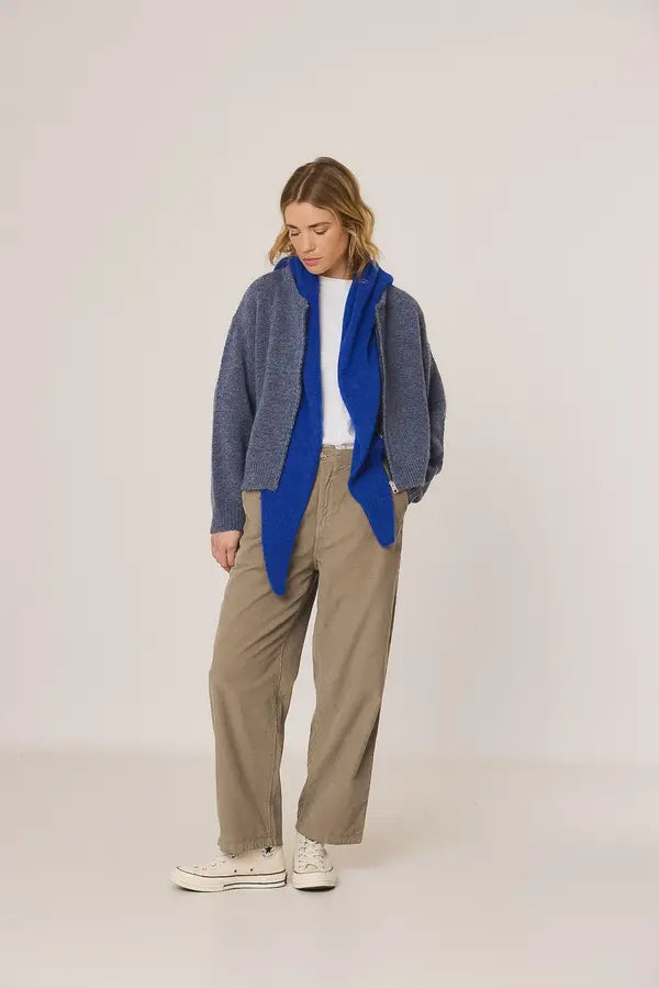 Pantalón pana topo INDI & COLD