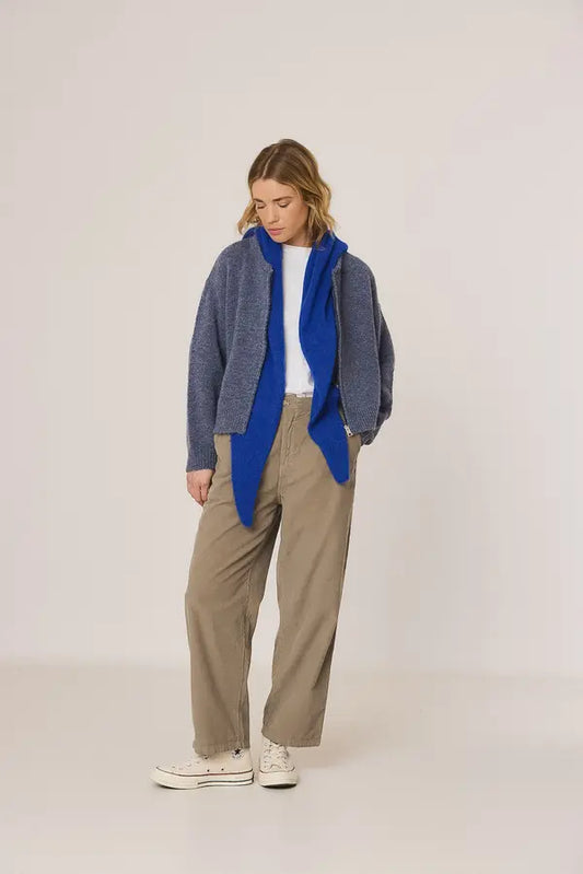 Pantalón pana topo INDI & COLD