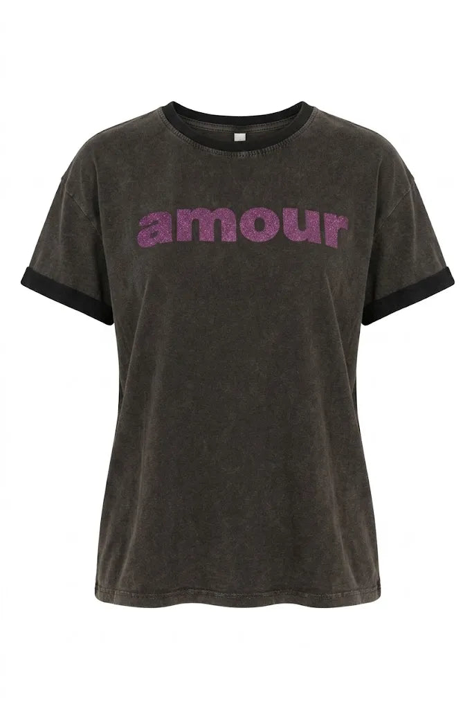Camiseta AMOUR color negro & glitter fucsia