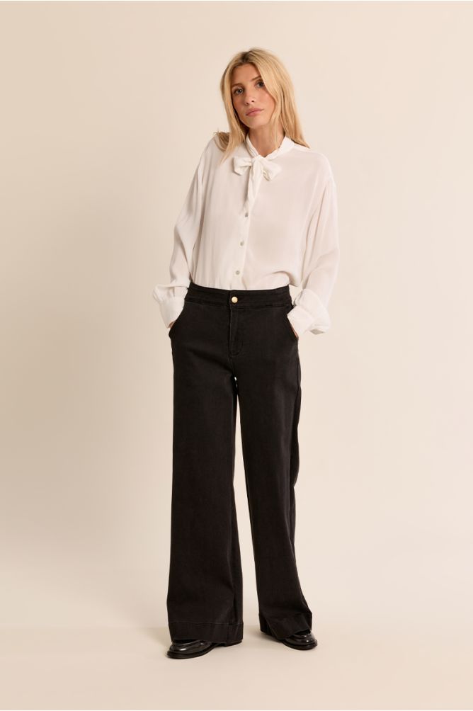 Pantalón denim acampanado MOLLY BRACKEN