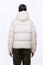 Plumífero unisex oversize color crudo GERTRUDE+GASTON