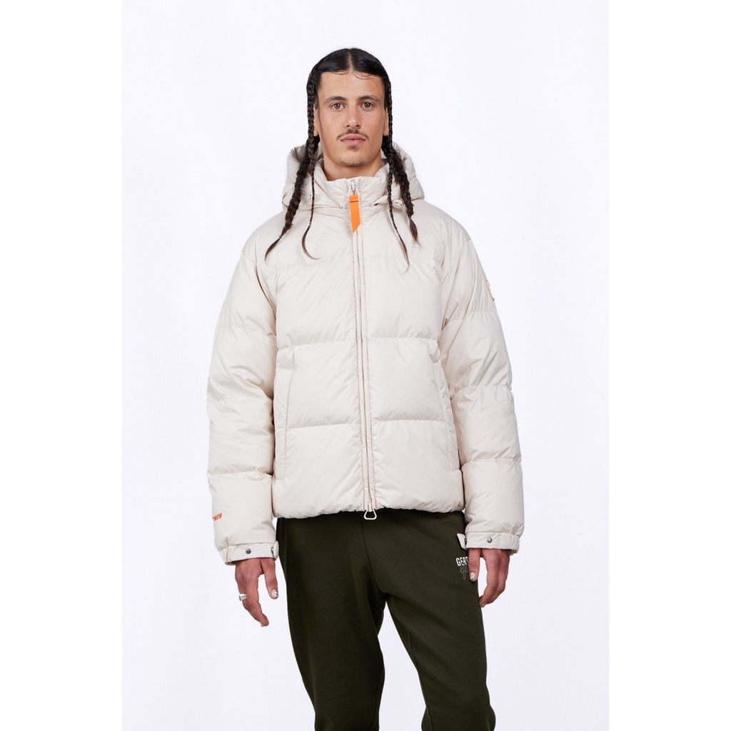 Plumífero unisex oversize color crudo GERTRUDE+GASTON