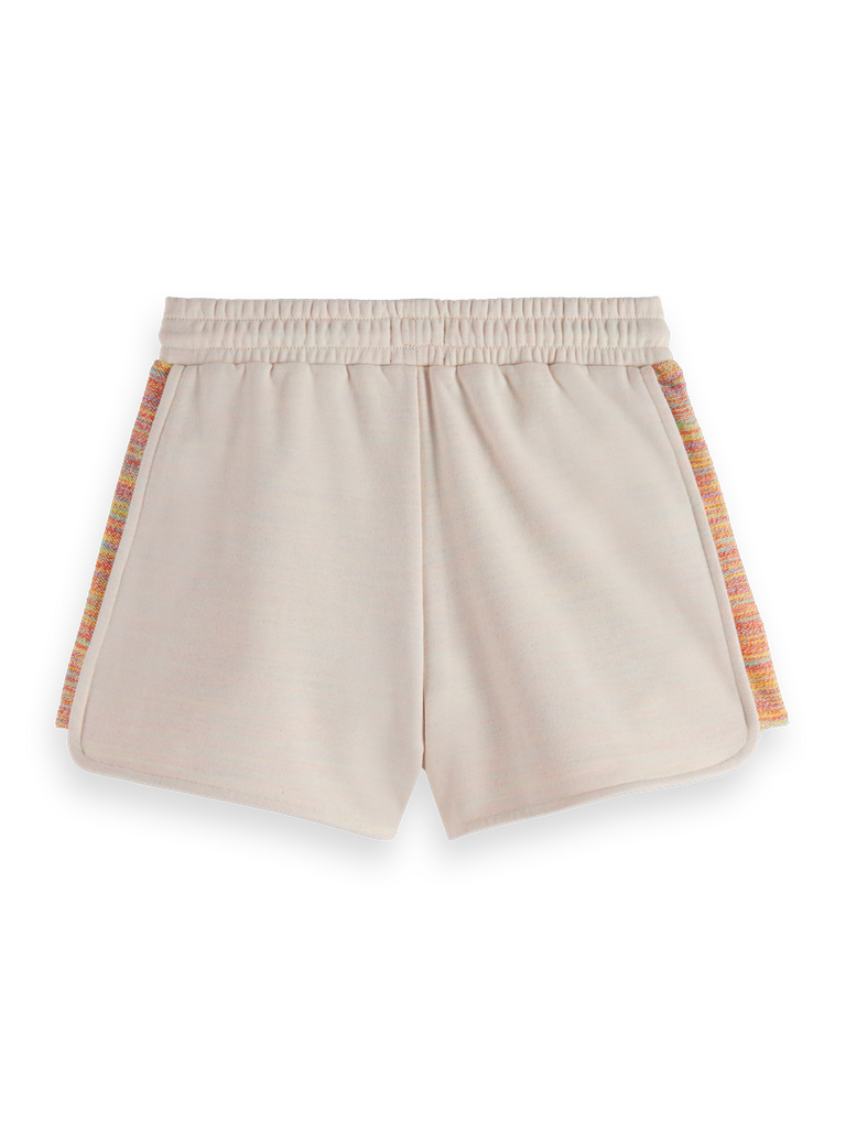 Pantalón short color hielo y multicolor