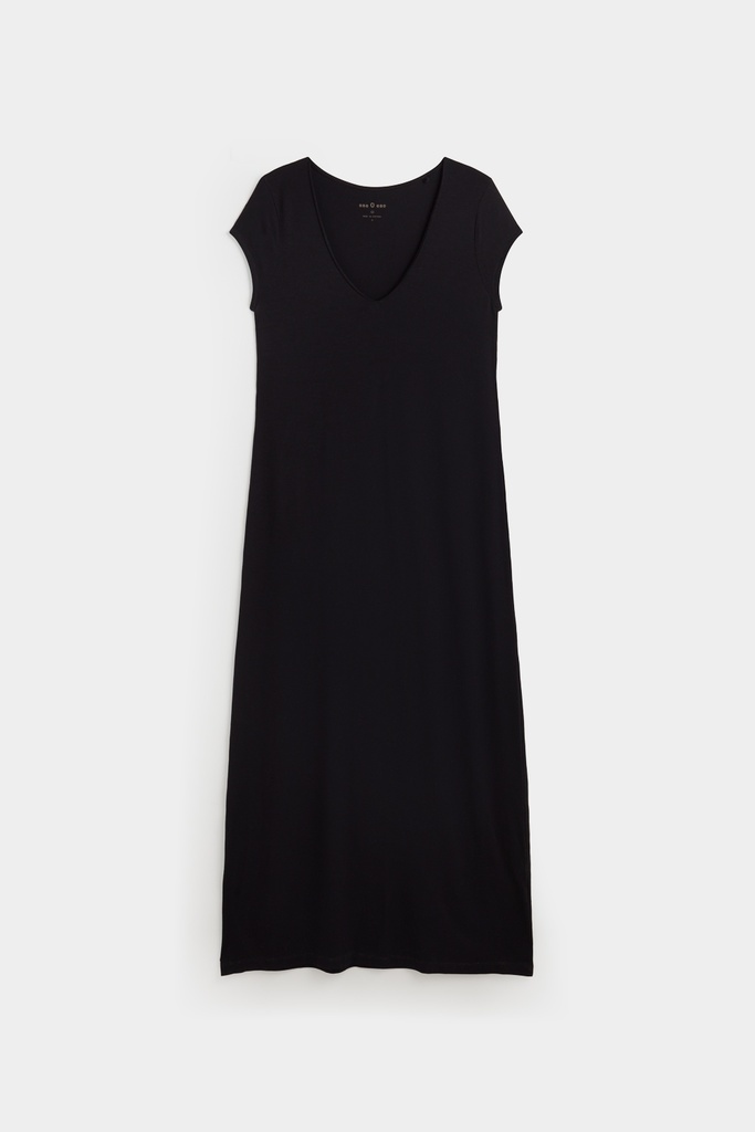 Vestido largo fluído color negro