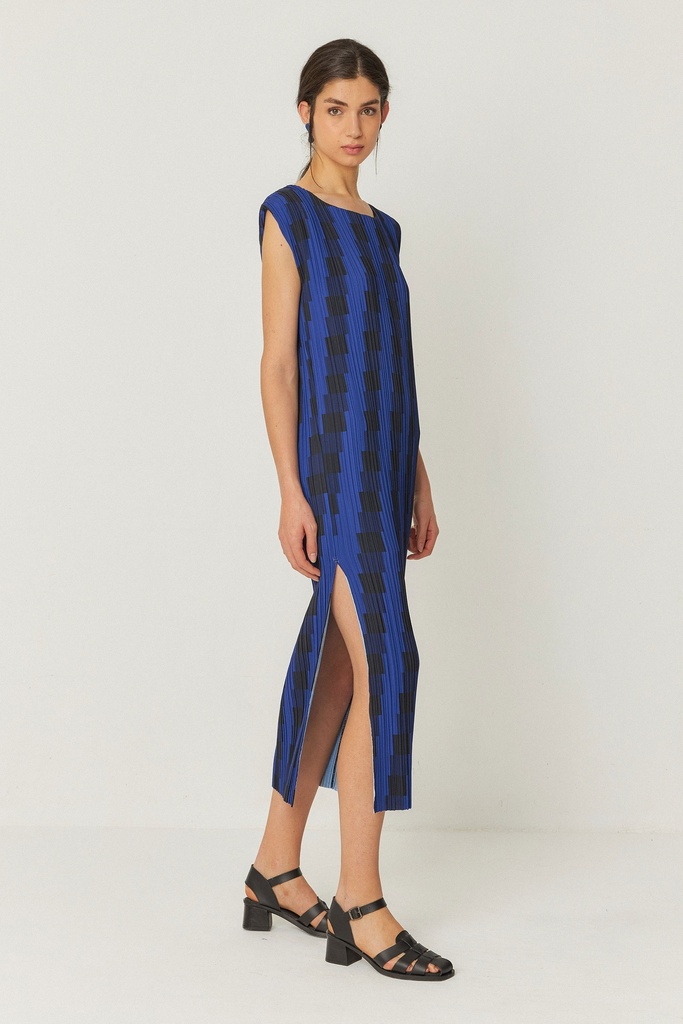 Vestido midi sin mangas negro y marino