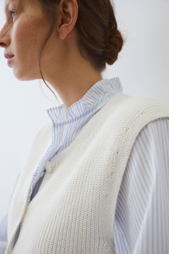 Chaleco punto off white 