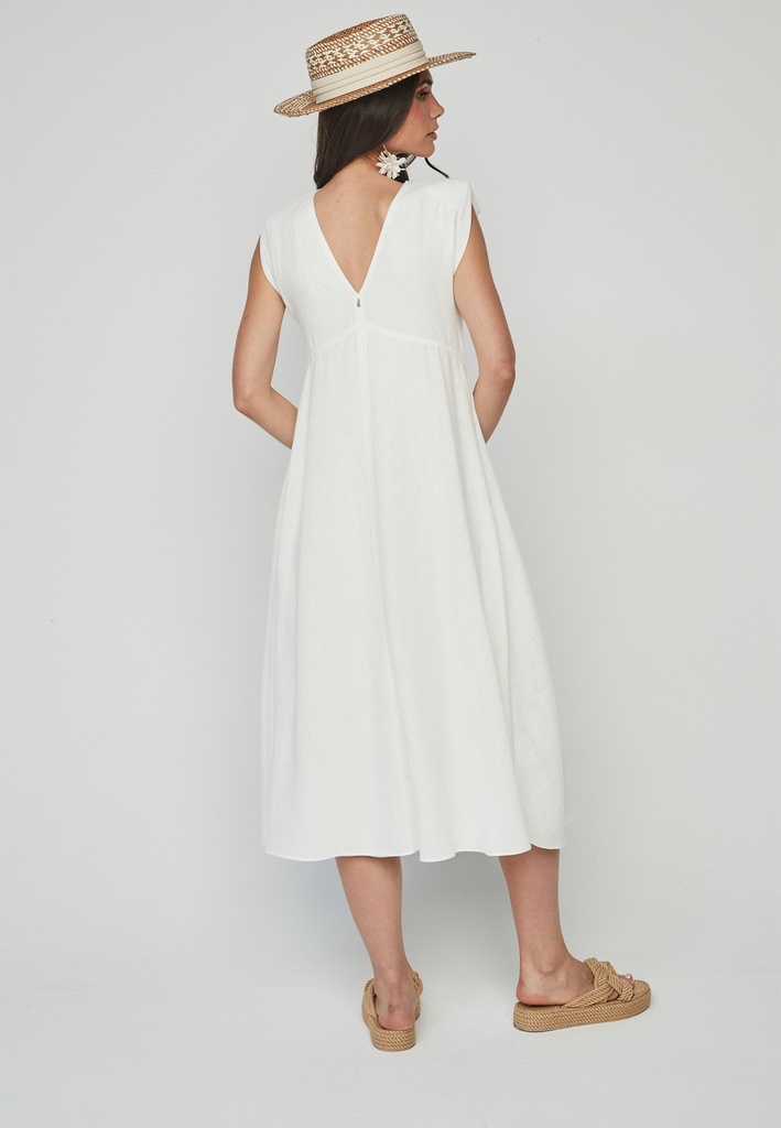 Vestido sin mangas con vuelo