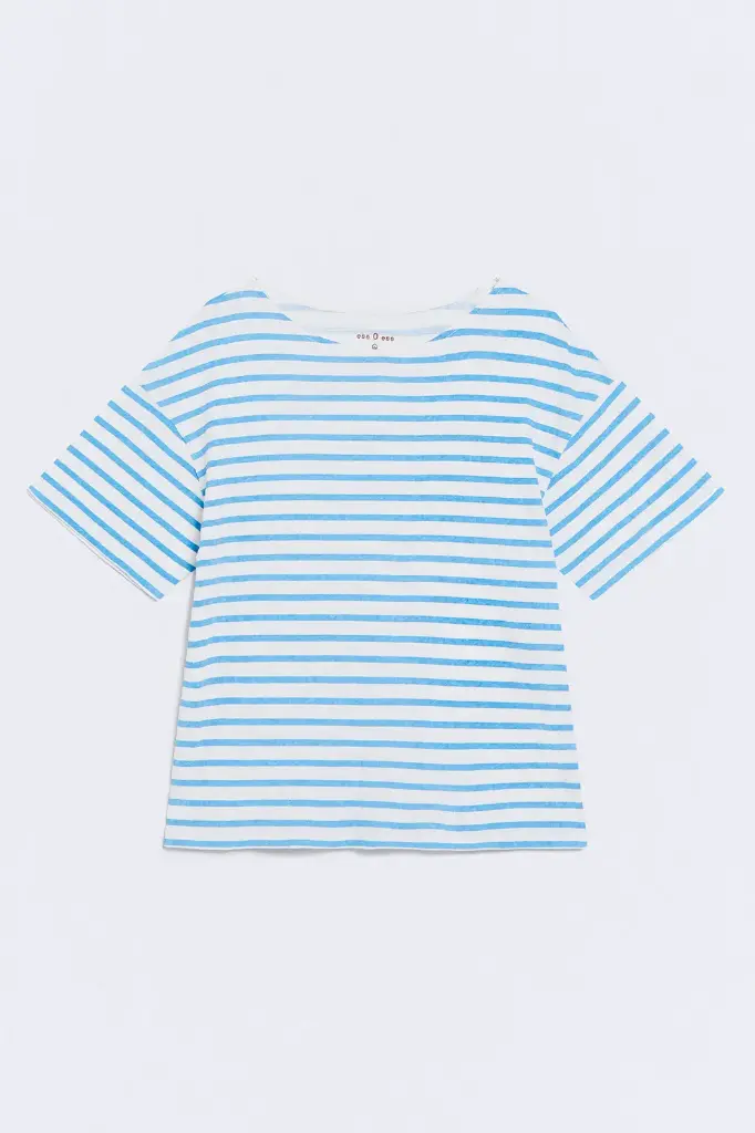 camiseta-begur-azul-pv25-silueteado-eseoese_l.webp