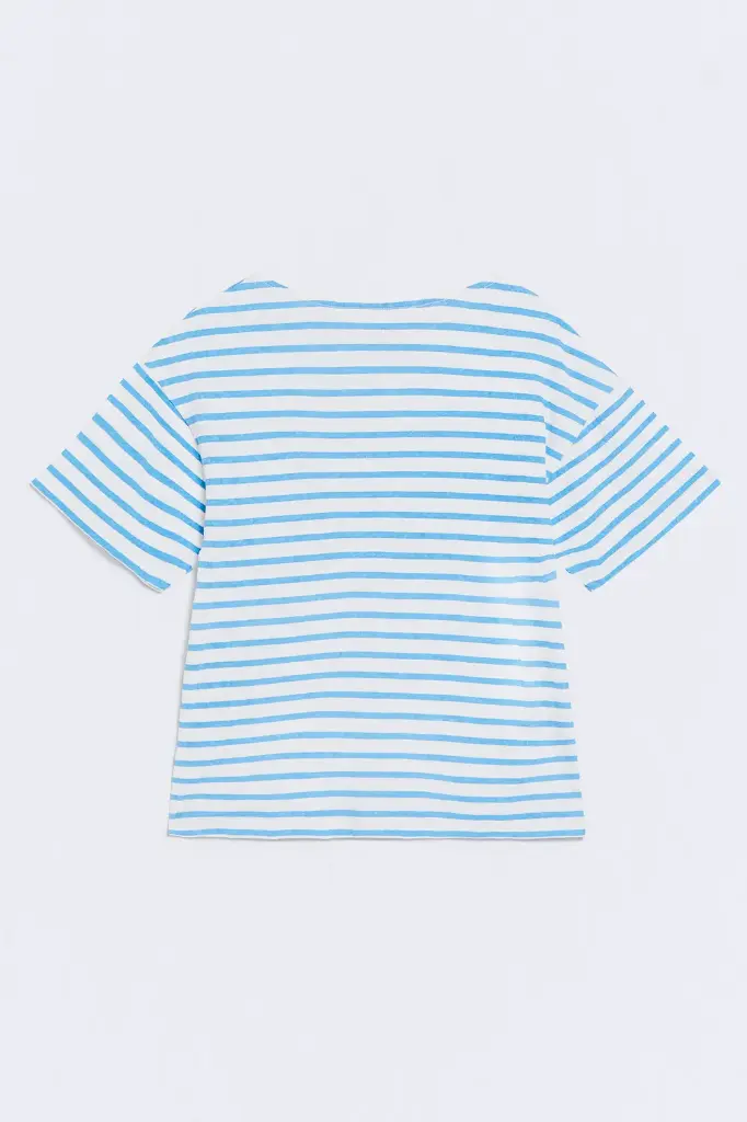 camiseta-begur-azul-pv25-silueteado-eseoese-3adl.webp