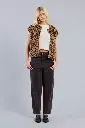 pantalon-largo-vaquero-corte-mom-fit (2).webp