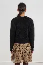 cardigan-de-manga-larga-en-tejido-suave (3).webp