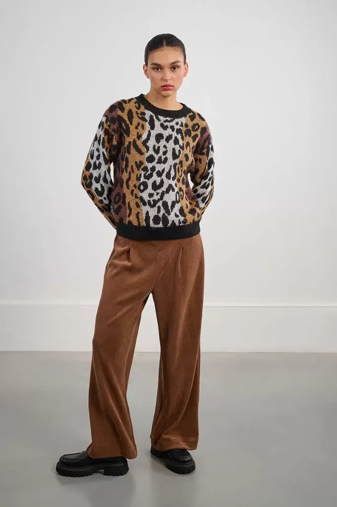 jersey-de-manga-larga-estampado-animal (1).webp