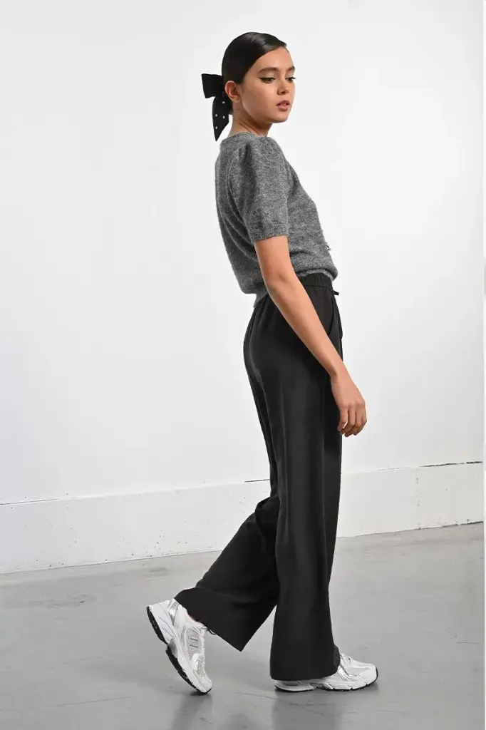 pantalon-largo-perneras-anchas (1).webp