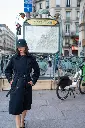 gabardina-midi-de-manga-larga-con-cinturon.webp