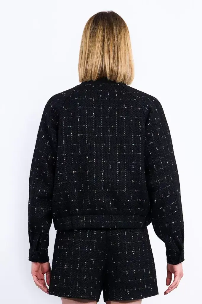 chaqueta-de-manga-larga-estampado-cuadros (2).webp