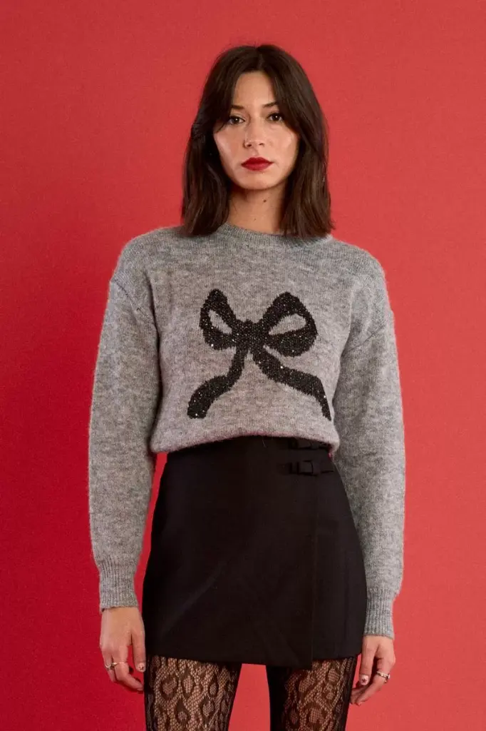 jersey-de-manga-larga-estampado-lazo (1).webp