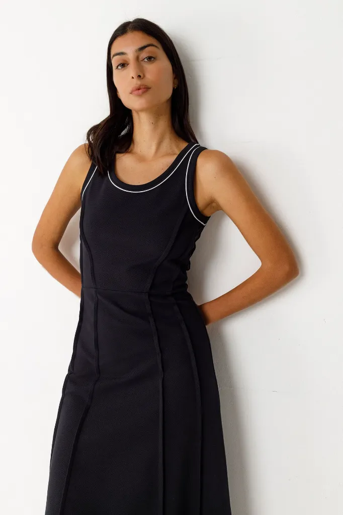 vestido-uxue-gots (1).webp