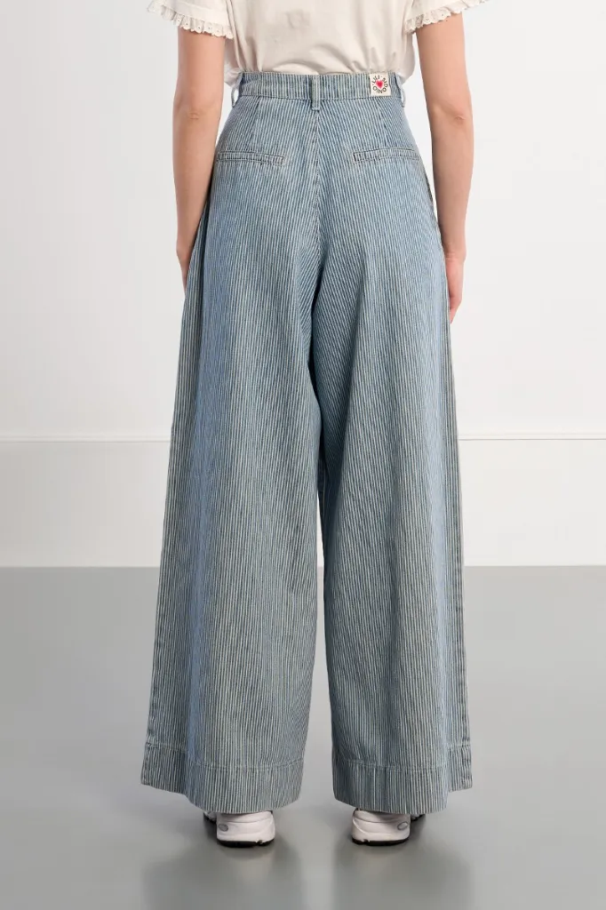 pantalon-de-mujer-largo-con-estampado- (1).webp