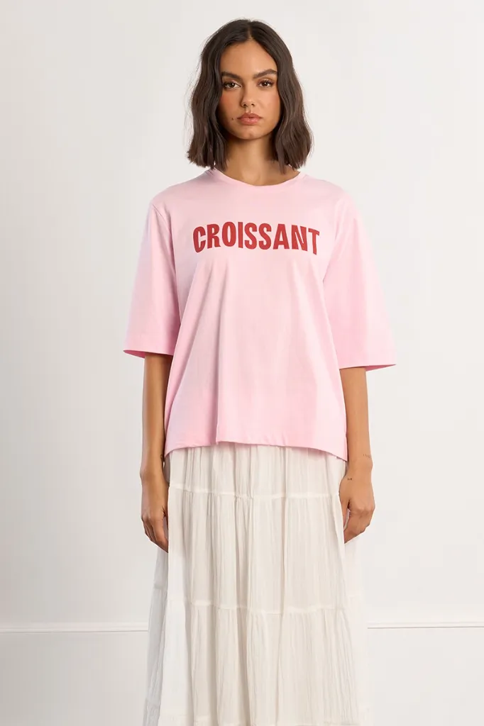 camiseta-de-mujer-de-manga-corta-con-estampado- (2).webp