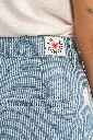 falda-corta-con-estampado- (4).webp