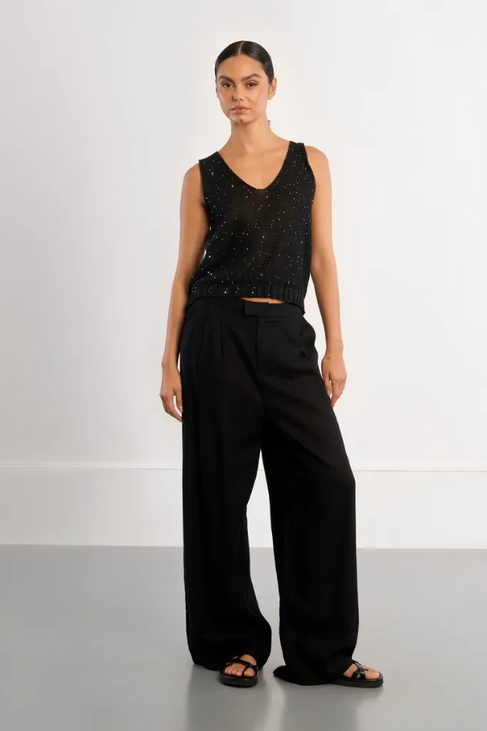 top-de-mujer-de-manga-sisa-con-lunares-brillantes- (3).webp