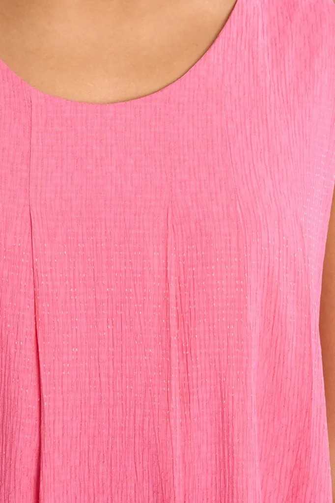 vestido-corto-de-manga-sisa-detalle-pliegues- (1).webp