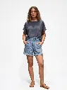 camiseta tachas blue pavone.webp