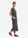 vestido tachas negro 1.webp