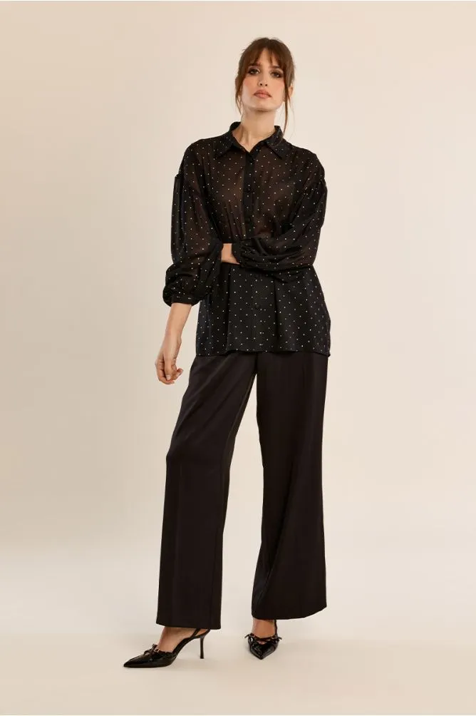 camisa-de-manga-larga-detalle-lunares (2).webp