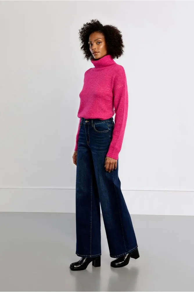 pantalon-vaquero-perneras-rectas.webp