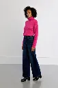 pantalon-vaquero-perneras-rectas.webp