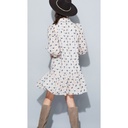 Vestido estampado zapatillas converse