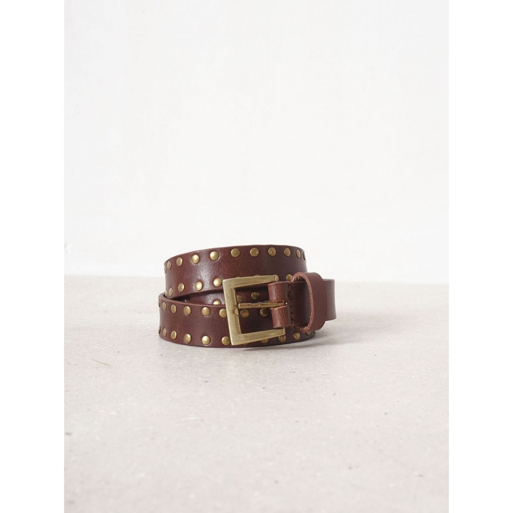 Cinturón piel tachas tabaco INDI & COLD