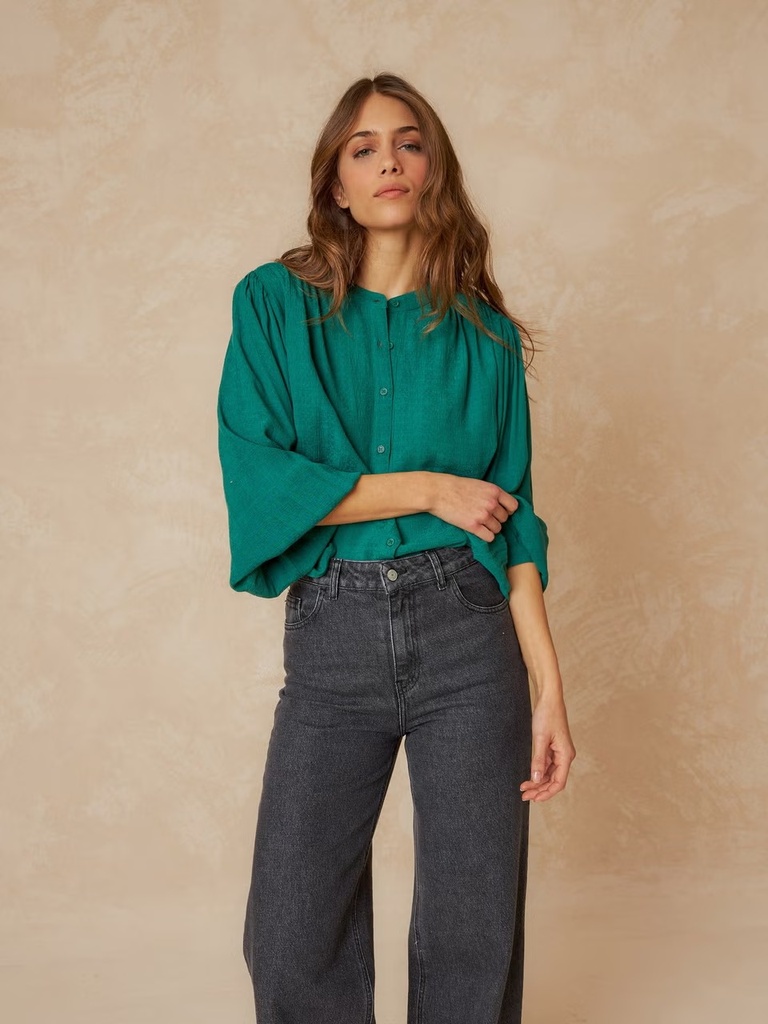 Camisa fluida dobby color verde 