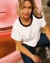 Camiseta hombro descubierto