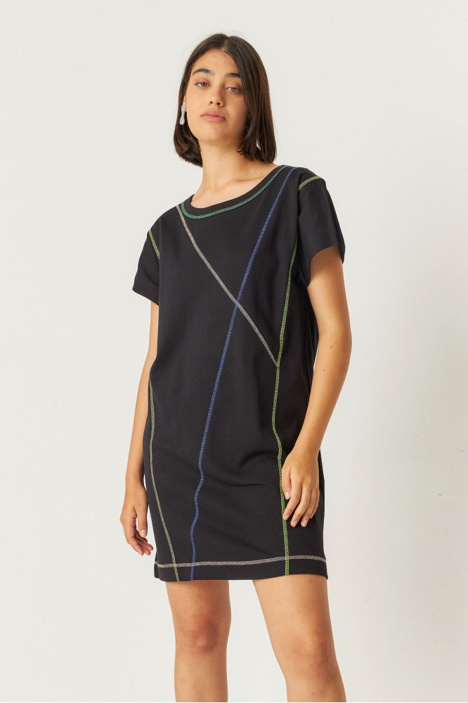 Vestido sin mangas acampanado