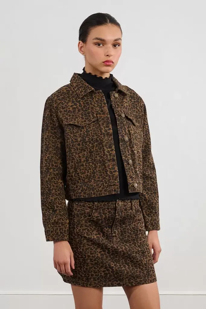 Chaqueta estampado animal print