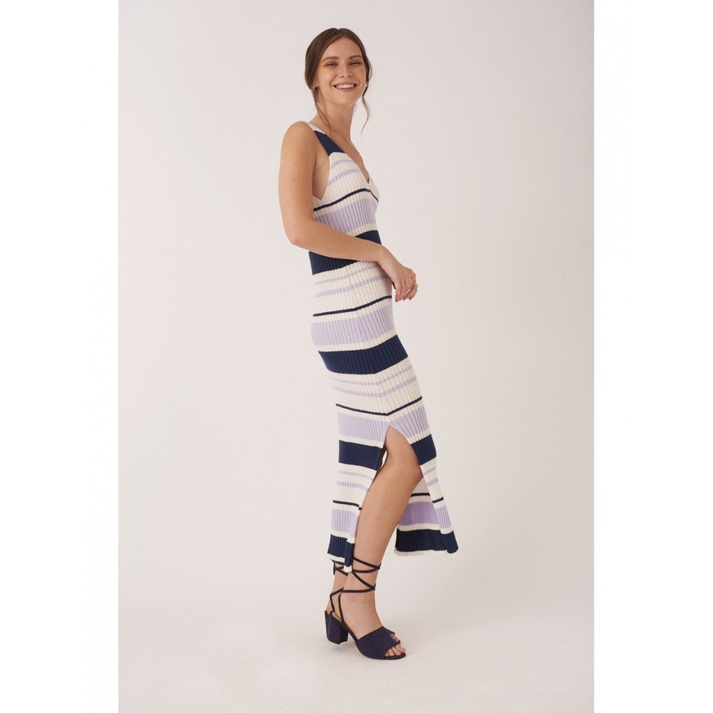Vestido tirantes escote V multirayas lila