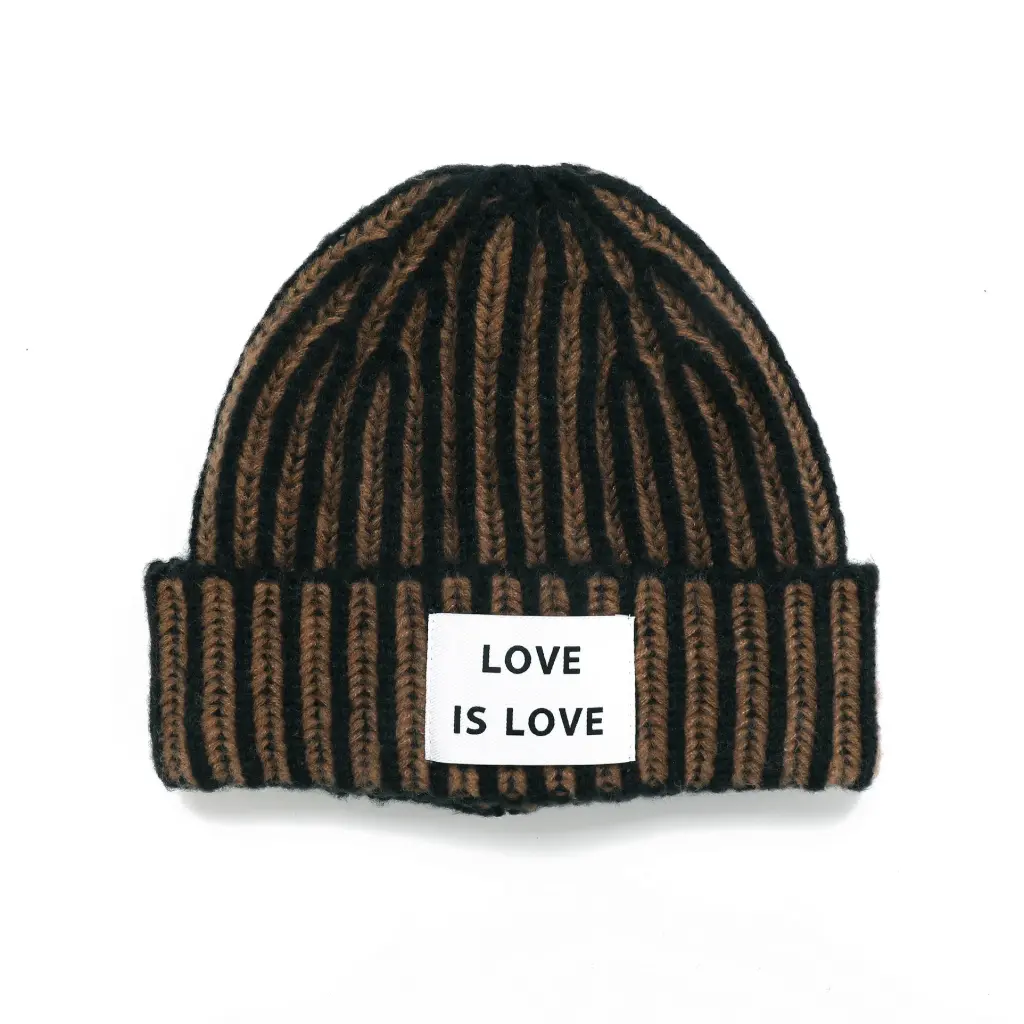 Gorro Marrón - Love is love VTD