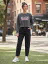 Sudadera BABE  negro & rosa