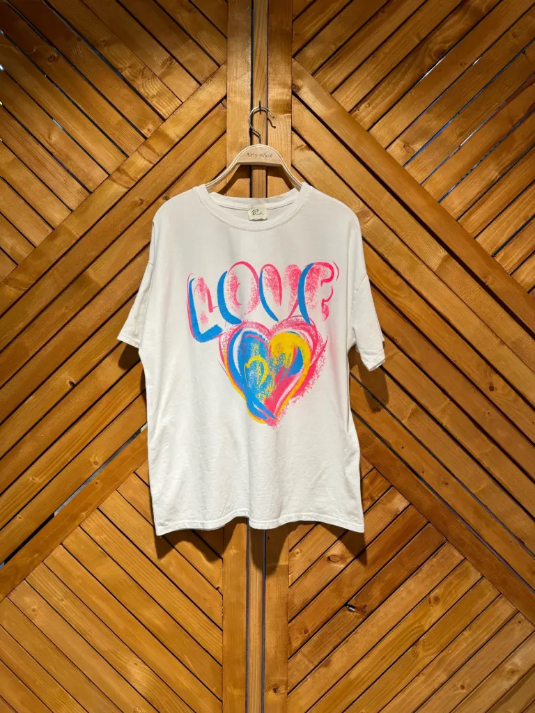 Camiseta LOVE color blanco 