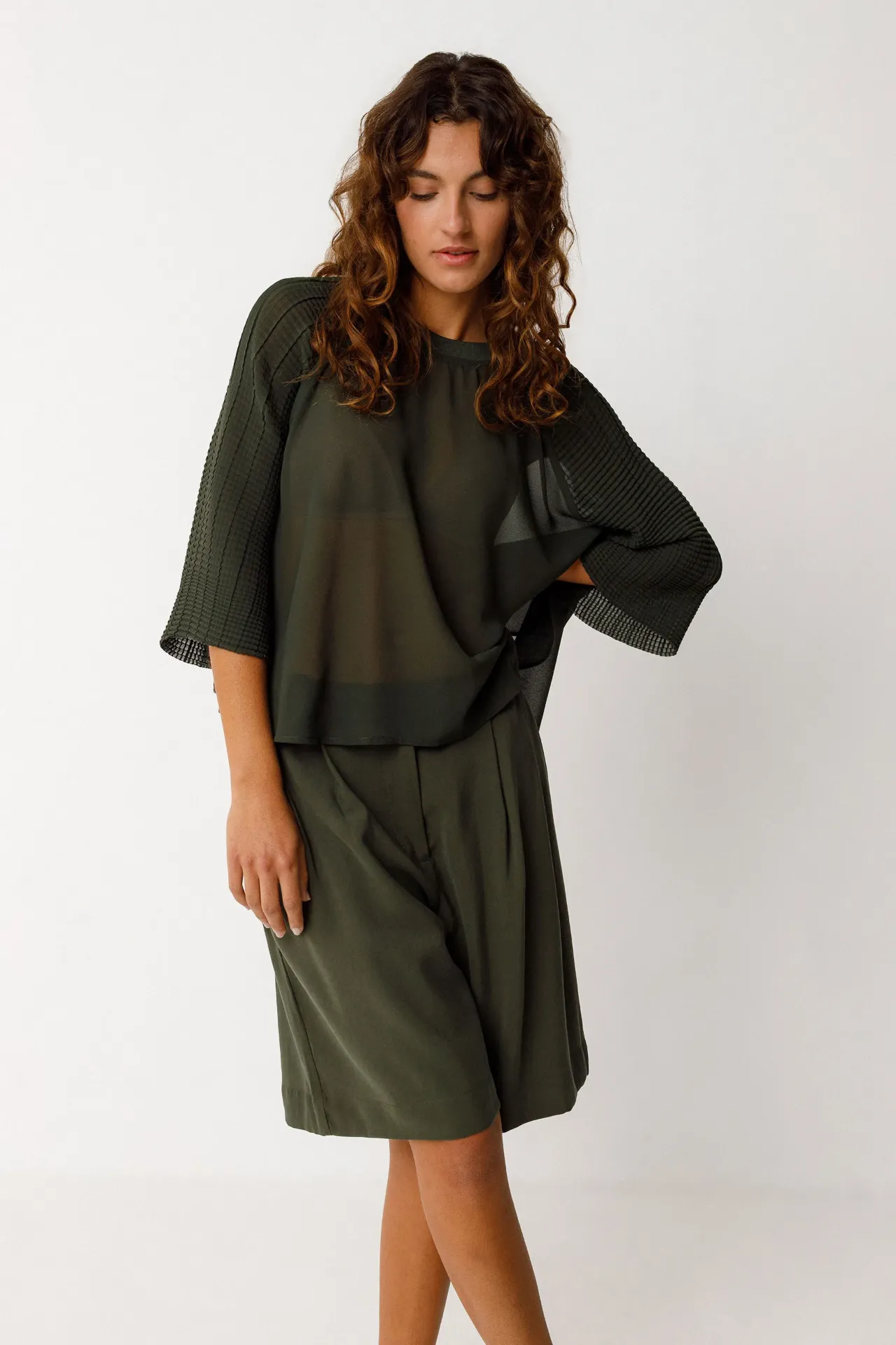 Camisa LOIARA verde botella SKFK (38)