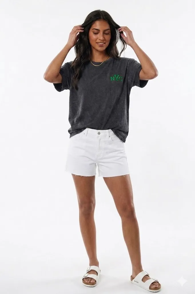 Camiseta NYC color negro & verde