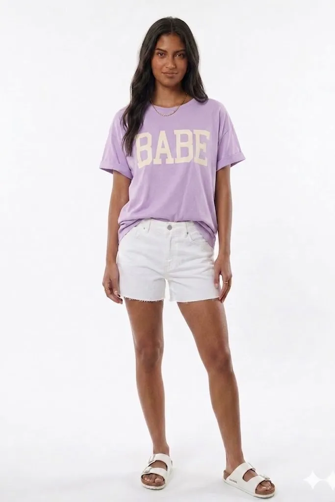 Camiseta BABE color lila & beige