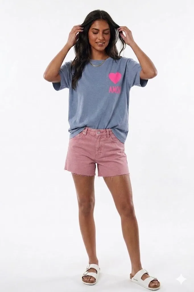 Camiseta AMOR color blue denim & rosa