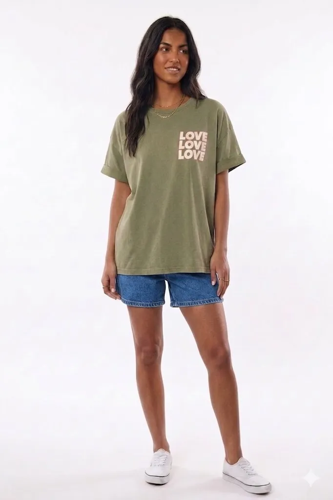 Camiseta LOVE LOVE LOVE kaki