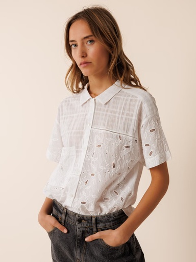 [SK350] Camisa con bordados blanca 