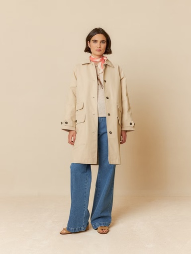 Gabardina color piedra