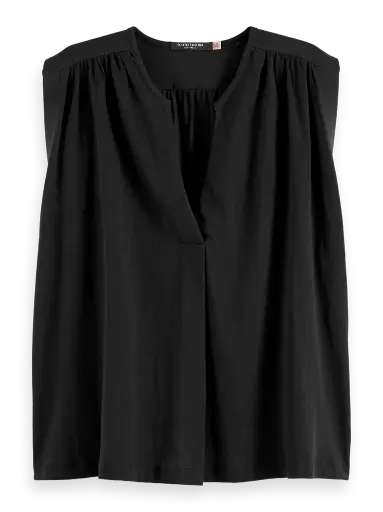 Camiseta drapeada cuello V negra