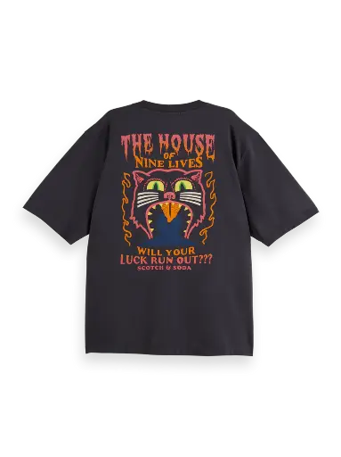Camiseta the house of nine lives